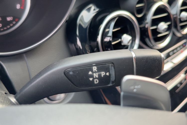 Used Mercedes-Benz C-Class 2016 C 200 Sport Edition Gear Lever