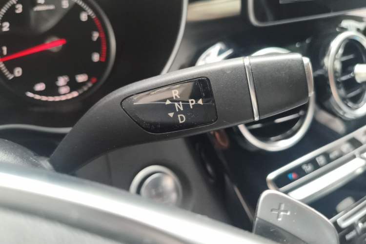 Used Mercedes-Benz C-Class 2016 C 200 Sport Edition Gear Lever