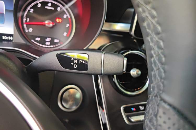 Used Mercedes-Benz C-Class 2016 C 180 L Sport Edition Gear Lever