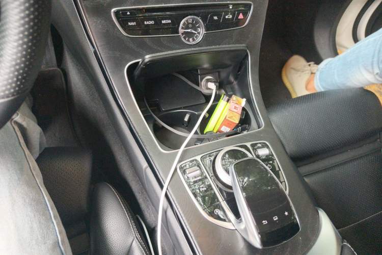 Used Mercedes-Benz C-Class 2016 C 200 L Sport Edition Gear Lever