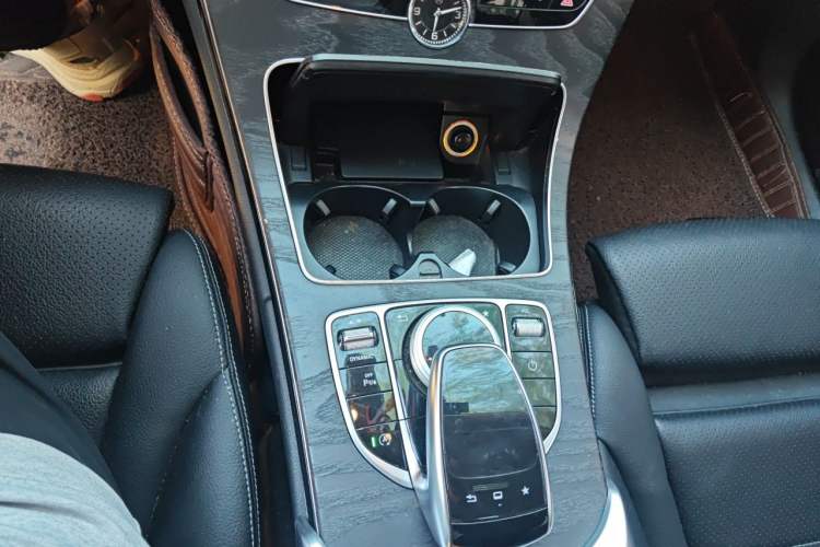 Used Mercedes-Benz C-Class 2016 C 180 L Sport Edition Gear Lever
