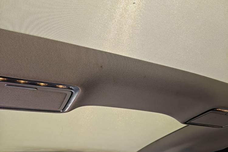 Used Mercedes-Benz C-Class 2016 C 200 L Sport Edition Headliner