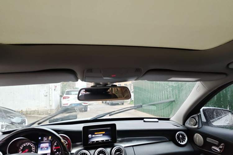 Used Mercedes-Benz C-Class 2016 C 200 L Sport Edition Headliner