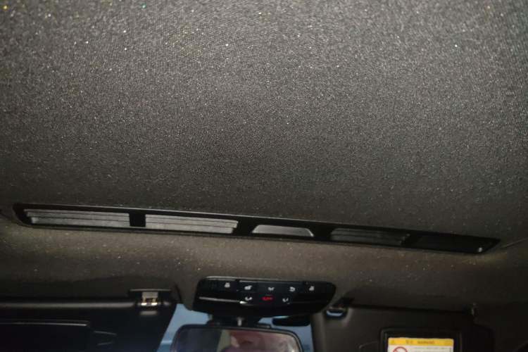 Used Mercedes-Benz C-Class 2016 C 200 Sport Edition Headliner