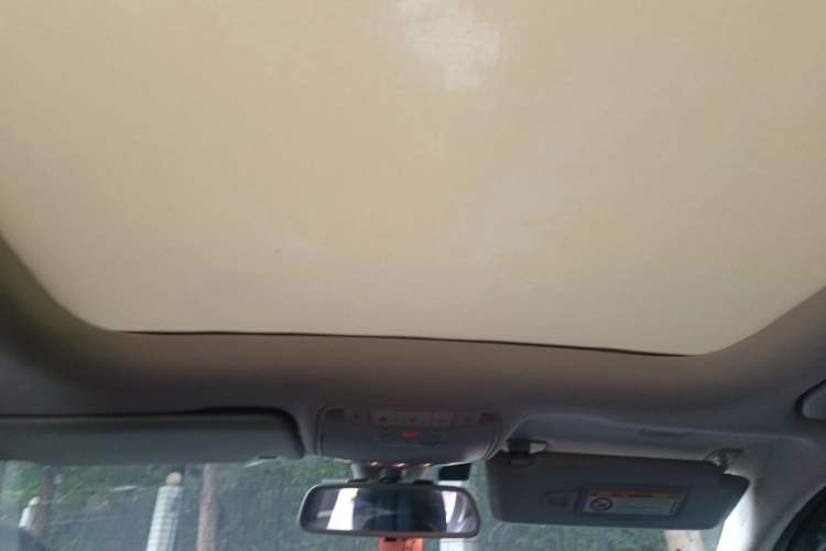 Used Mercedes-Benz C-Class 2016 C 200 L Sport Edition Headliner