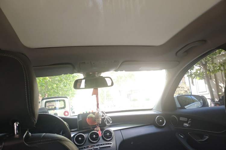 Used Mercedes-Benz C-Class 2016 C 200 L Sport Edition Headliner