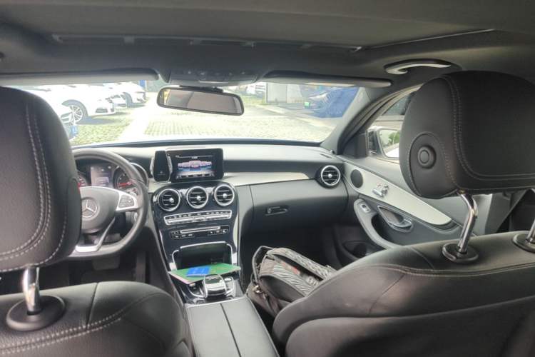Used Mercedes-Benz C-Class 2016 C 200 Sport Edition Headliner