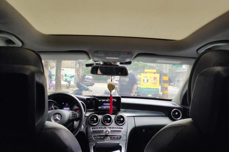 Used Mercedes-Benz C-Class 2016 C 200 L Sport Edition Headliner