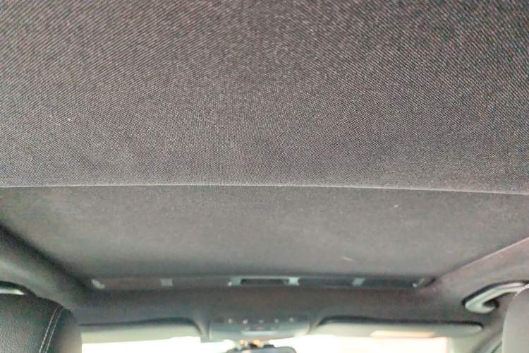 Used Mercedes-Benz C-Class 2016 C 200 Sport Edition Headliner