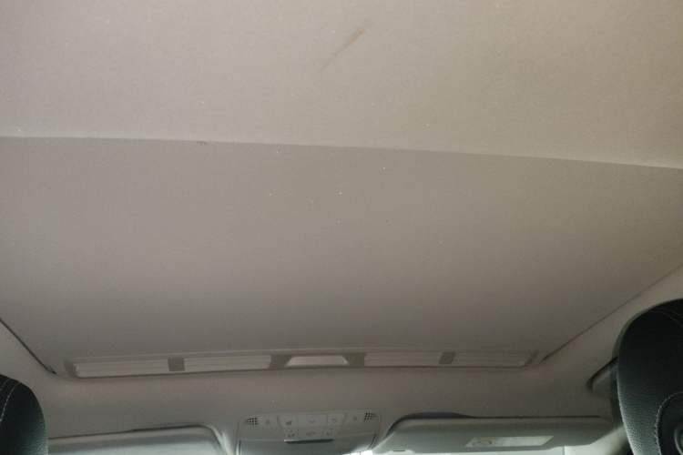 Used Mercedes-Benz C-Class 2016 C 180 L Sport Edition Headliner