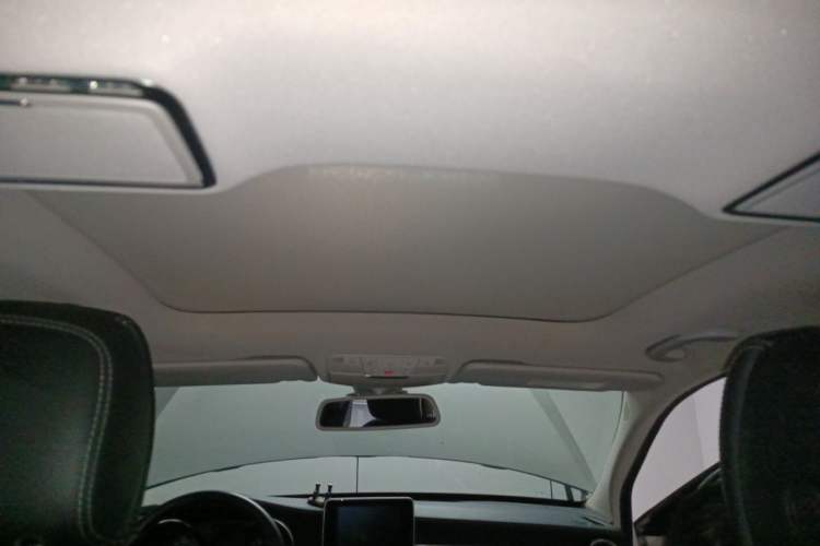 Used Mercedes-Benz C-Class 2016 C 200 L Sport Edition Headliner