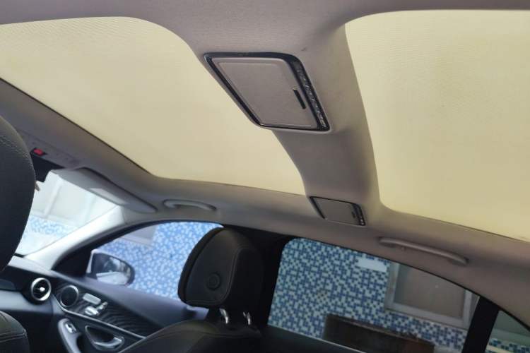 Used Mercedes-Benz C-Class 2016 C 200 L Sport Edition Headliner