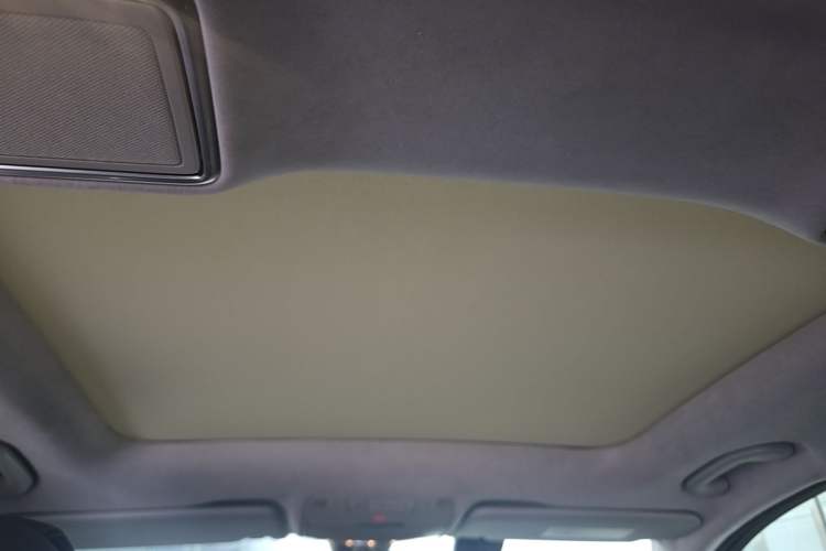 Used Mercedes-Benz C-Class 2016 C 200 L Sport Edition Headliner