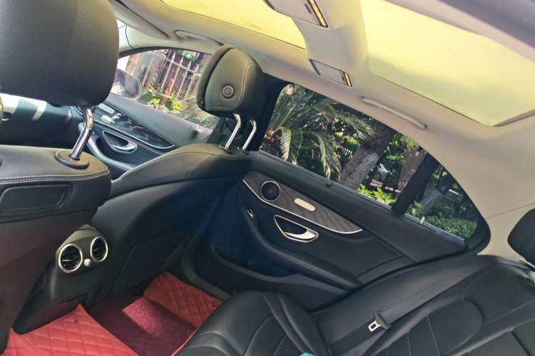Used Mercedes-Benz C-Class 2016 C 200 L 4MATIC Sport Edition Headliner
