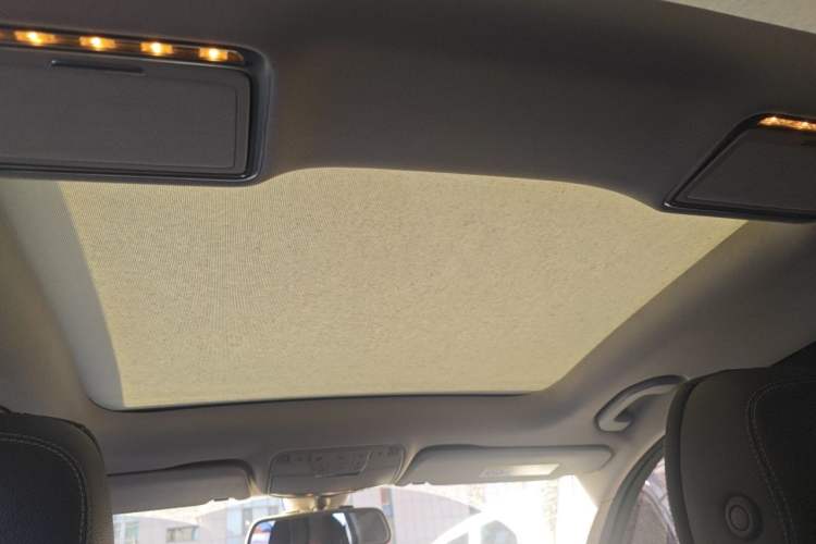 Used Mercedes-Benz C-Class 2016 C 200 L Sport Edition Headliner