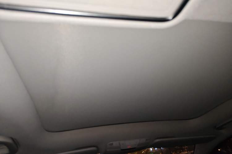 Used Mercedes-Benz C-Class 2016 C 200 L Sport Edition Headliner