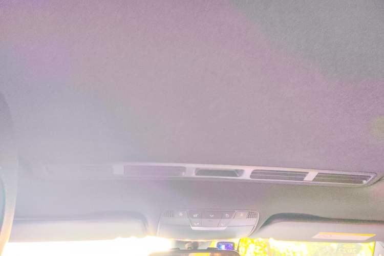 Used Mercedes-Benz C-Class 2016 C 200 Sport Edition Headliner