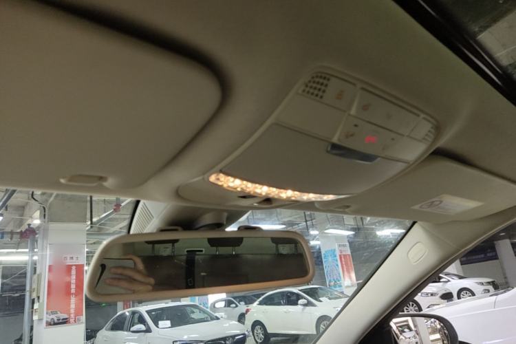 Used Mercedes-Benz C-Class 2016 C 180 L Sport Edition Headliner