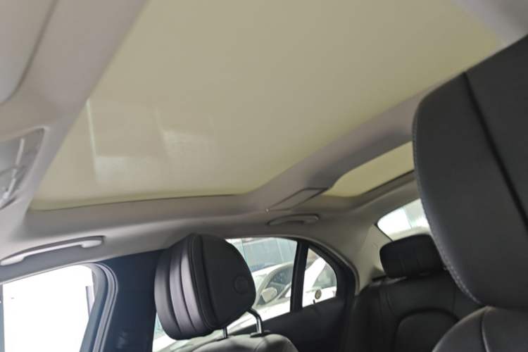 Used Mercedes-Benz C-Class 2016 C 200 L Sport Edition Headliner