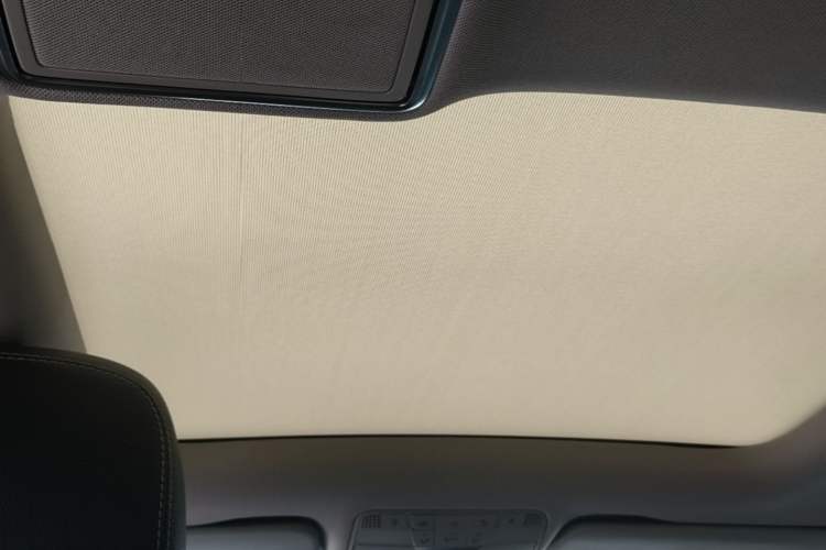 Used Mercedes-Benz C-Class 2016 C 200 L 4MATIC Sport Edition Headliner