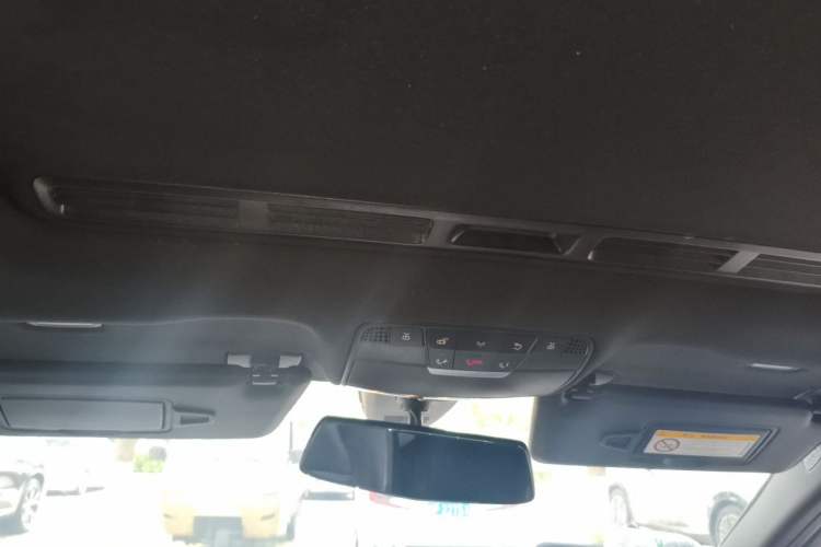 Used Mercedes-Benz C-Class 2016 C 200 Sport Edition Headliner