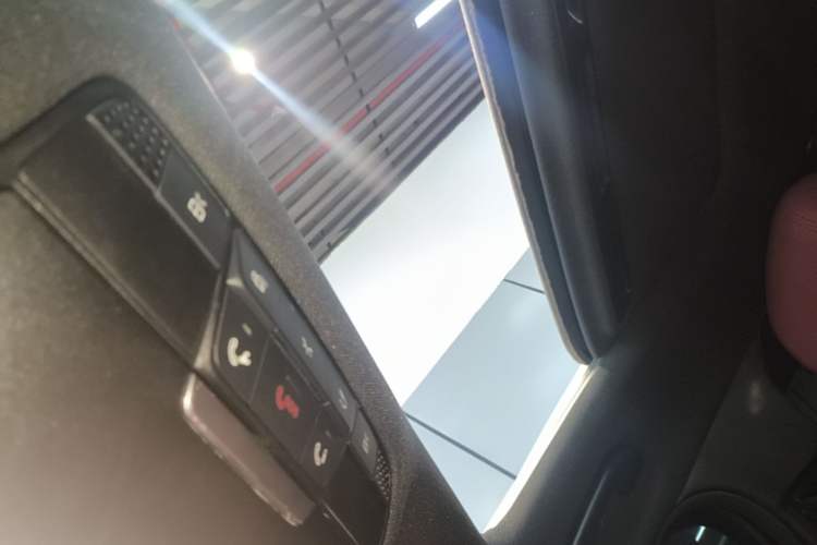 Used Mercedes-Benz C-Class 2016 C 200 Sport Edition Headliner