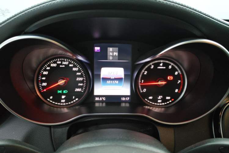 Used Mercedes-Benz C-Class 2016 C 180 L Sport Edition Instrument Cluster