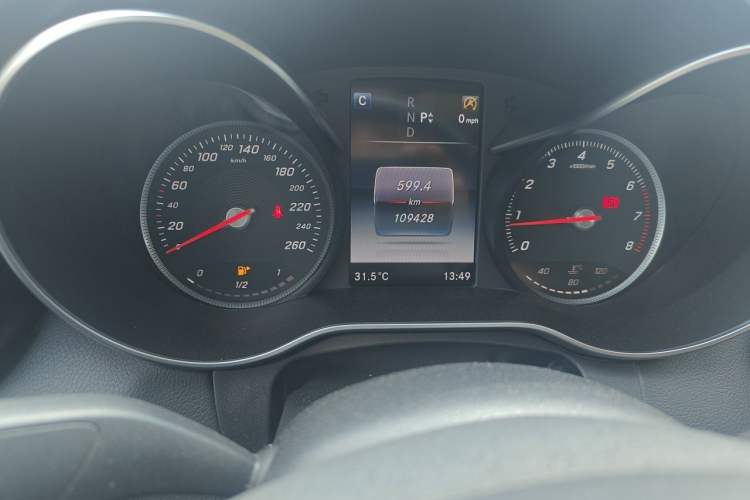 Used Mercedes-Benz C-Class 2016 C 200 L Sport Edition Instrument Cluster