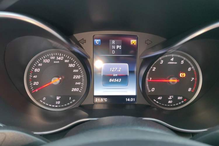 Used Mercedes-Benz C-Class 2016 C 200 L Instrument Cluster