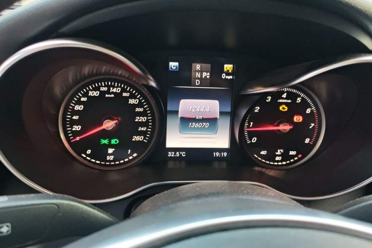 Used Mercedes-Benz C-Class 2016 C 200 Sport Edition Instrument Cluster