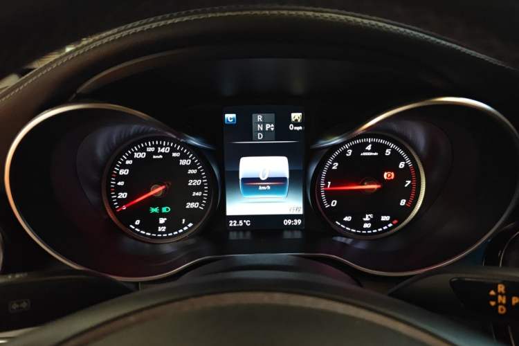 Used Mercedes-Benz C-Class 2016 C 200 L Sport Edition Instrument Cluster