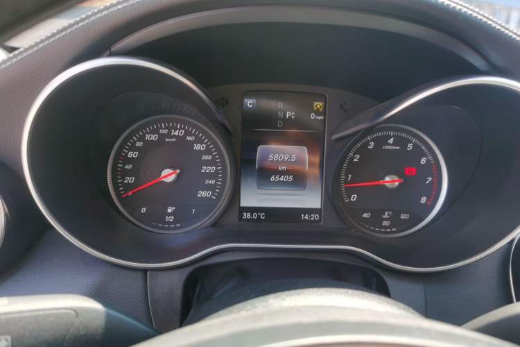 Used Mercedes-Benz C-Class 2016 C 200 L Sport Edition Instrument Cluster