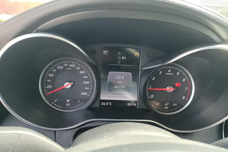 Used Mercedes-Benz C-Class 2016 C 200 L Sport Edition Instrument Cluster