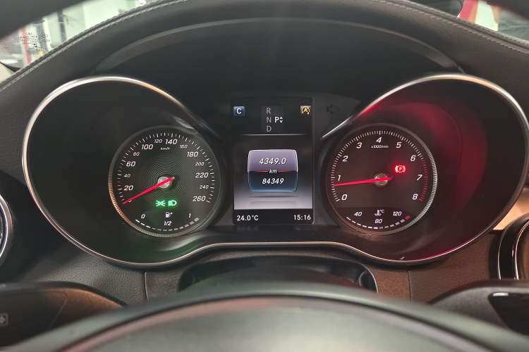 Used Mercedes-Benz C-Class 2016 C 200 L Sport Edition Instrument Cluster