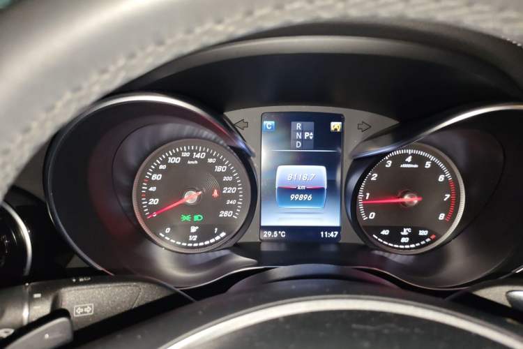 Used Mercedes-Benz C-Class 2016 C 200 L Sport Edition Instrument Cluster
