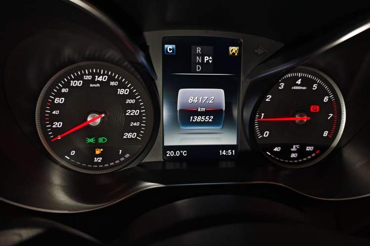 Used Mercedes-Benz C-Class 2016 C 180 L Sport Edition Instrument Cluster
