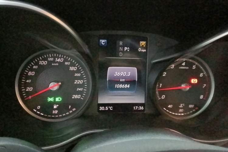 Used Mercedes-Benz C-Class 2016 C 180 L Sport Edition Instrument Cluster