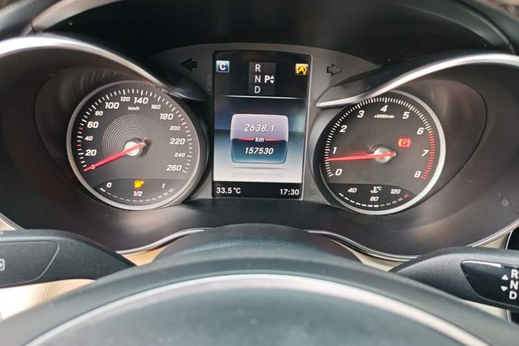Used Mercedes-Benz C-Class 2016 C 200 L Sport Edition Instrument Cluster