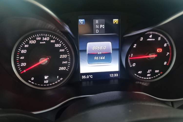 Used Mercedes-Benz C-Class 2016 C 180 L Sport Edition Instrument Cluster