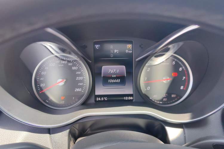 Used Mercedes-Benz C-Class 2016 C 200 L Instrument Cluster