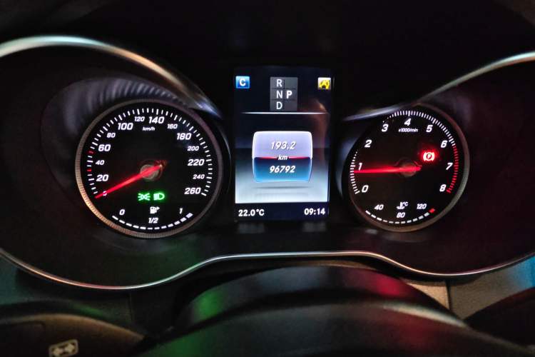 Used Mercedes-Benz C-Class 2016 C 200 4MATIC Coupe Instrument Cluster