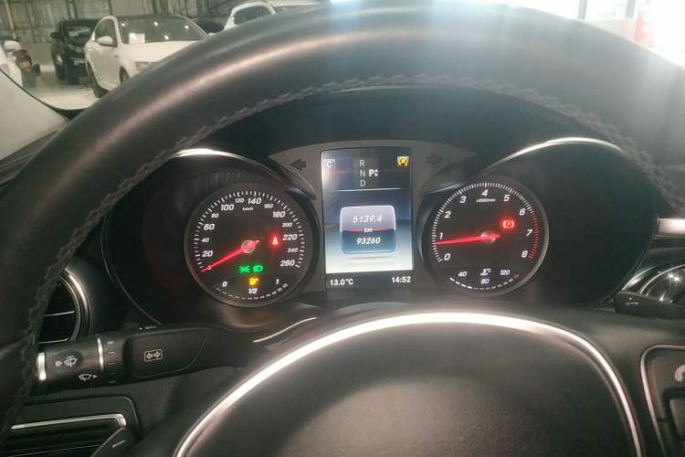 Used Mercedes-Benz C-Class 2016 C 200 L Instrument Cluster
