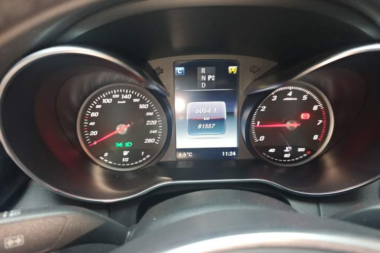 Used Mercedes-Benz C-Class 2016 C 200 Sport Edition 4MATIC Instrument Cluster