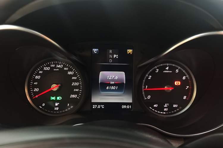 Used Mercedes-Benz C-Class 2016 C 180 L Sport Edition Instrument Cluster