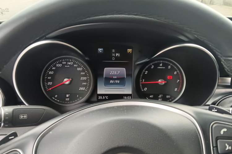 Used Mercedes-Benz C-Class 2016 C 200 L Sport Edition Instrument Cluster