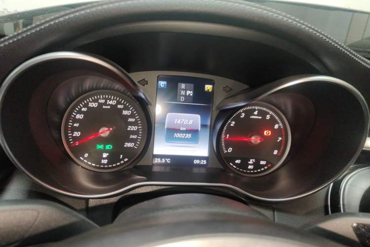Used Mercedes-Benz C-Class 2016 C 200 L Sport Edition Instrument Cluster