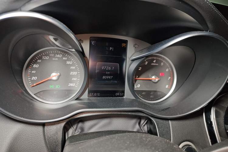 Used Mercedes-Benz C-Class 2016 C 180 L Sport Edition Instrument Cluster
