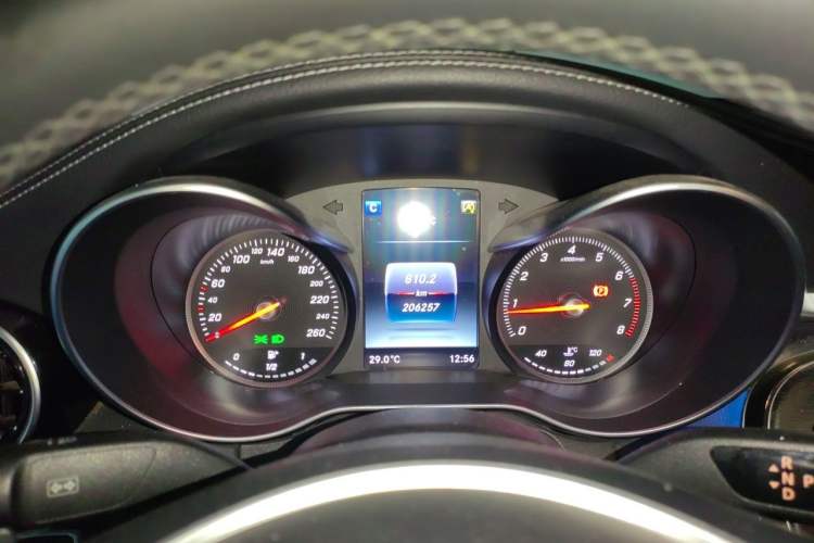 Used Mercedes-Benz C-Class 2016 C 200 L Sport Edition Instrument Cluster