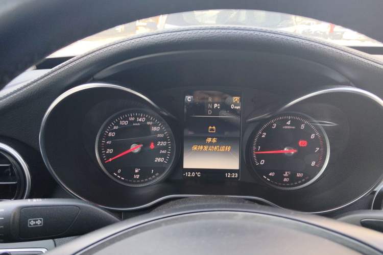 Used Mercedes-Benz C-Class 2016 C 180 L Sport Edition Instrument Cluster