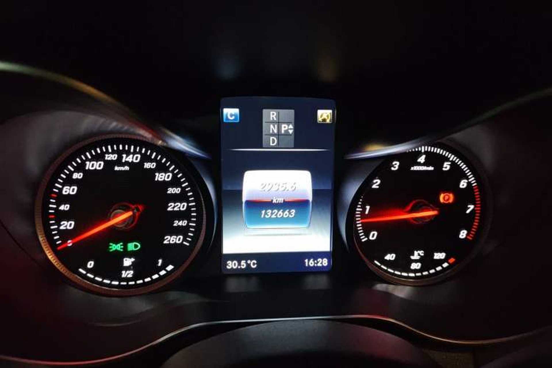 Used Mercedes-Benz C-Class 2016 C 200 L Sport Edition Instrument Cluster